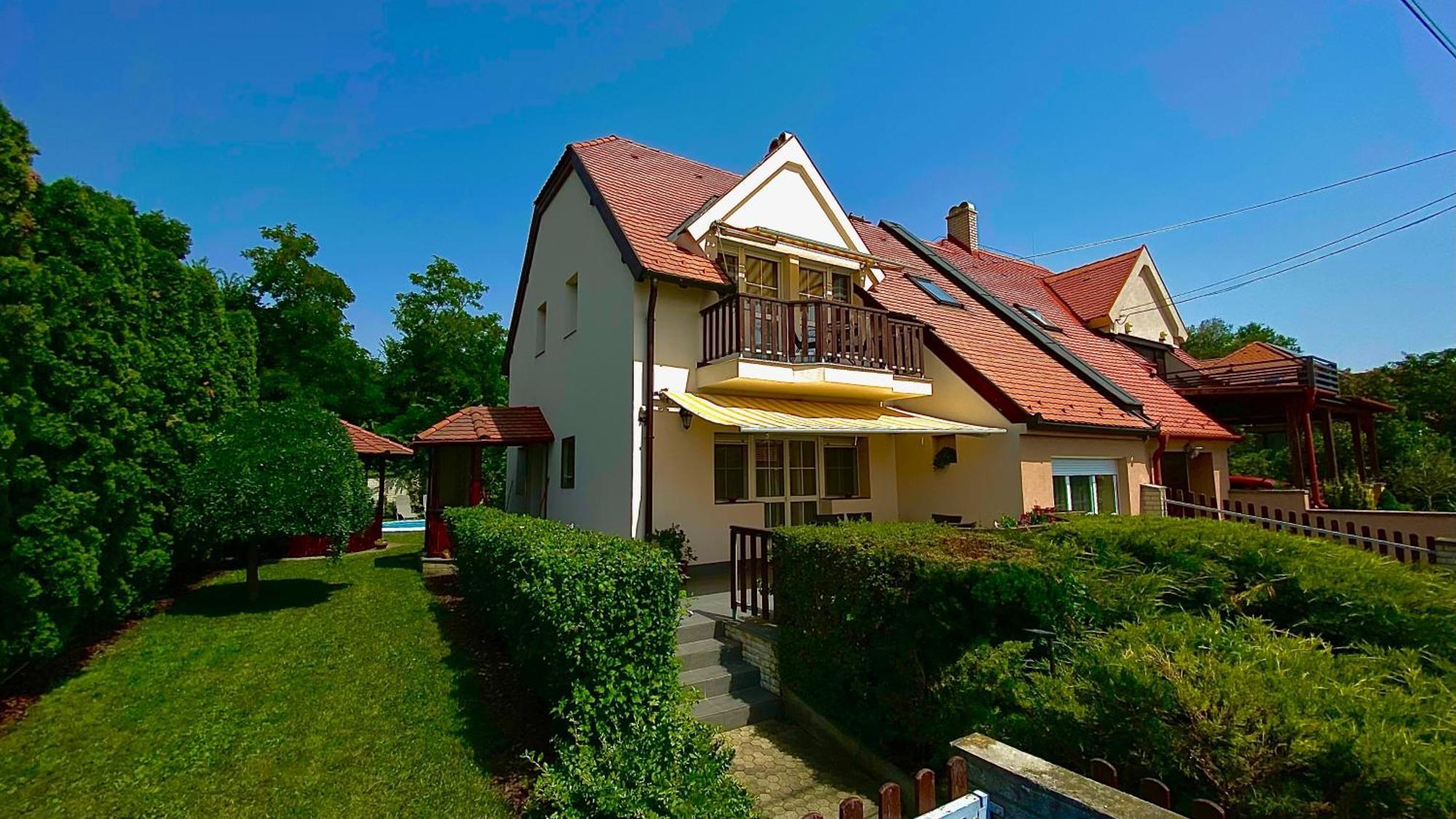 Szepkilatas Vendeghaz Villa Balatonfůzfő Exterior foto