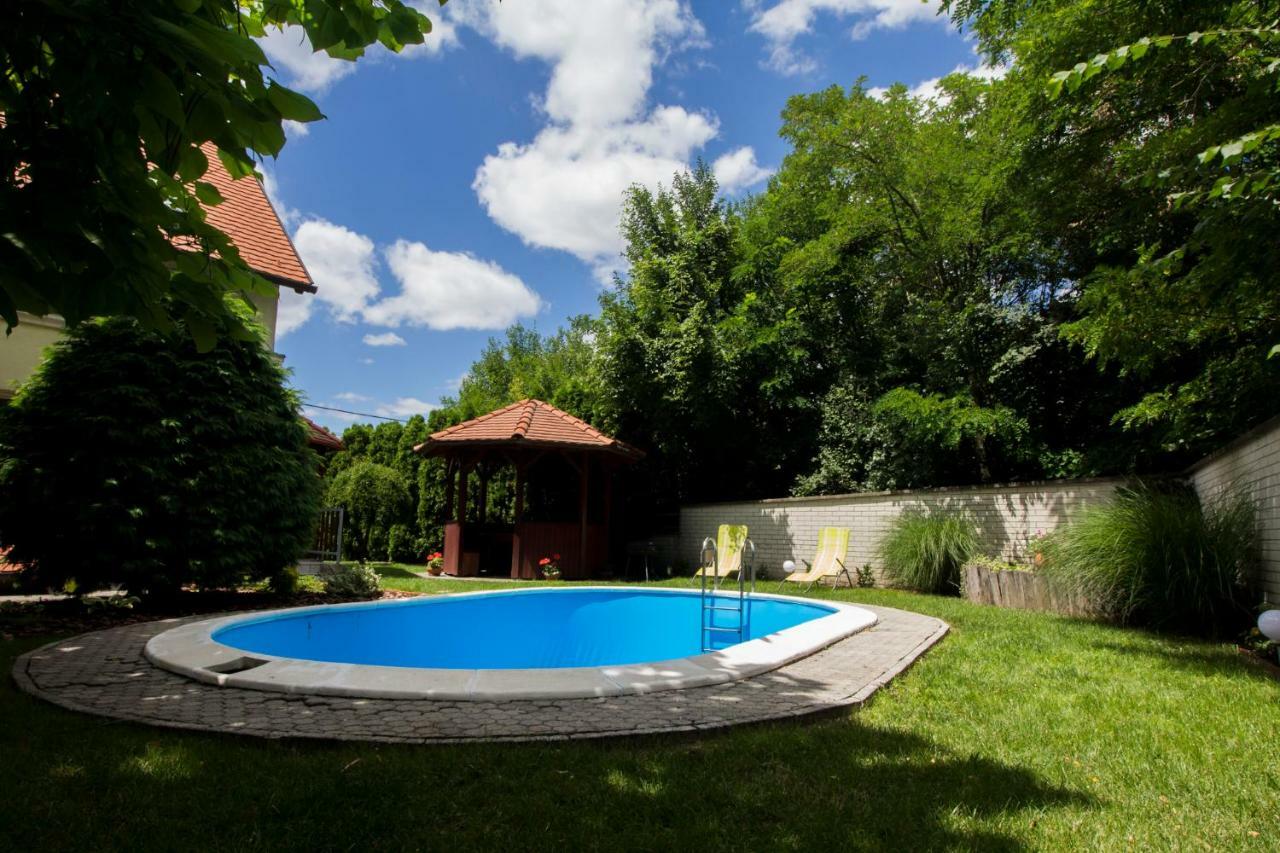 Szepkilatas Vendeghaz Villa Balatonfůzfő Exterior foto