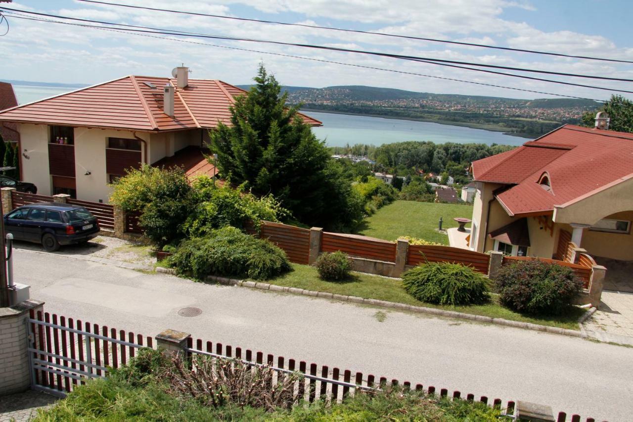 Szepkilatas Vendeghaz Villa Balatonfůzfő Exterior foto